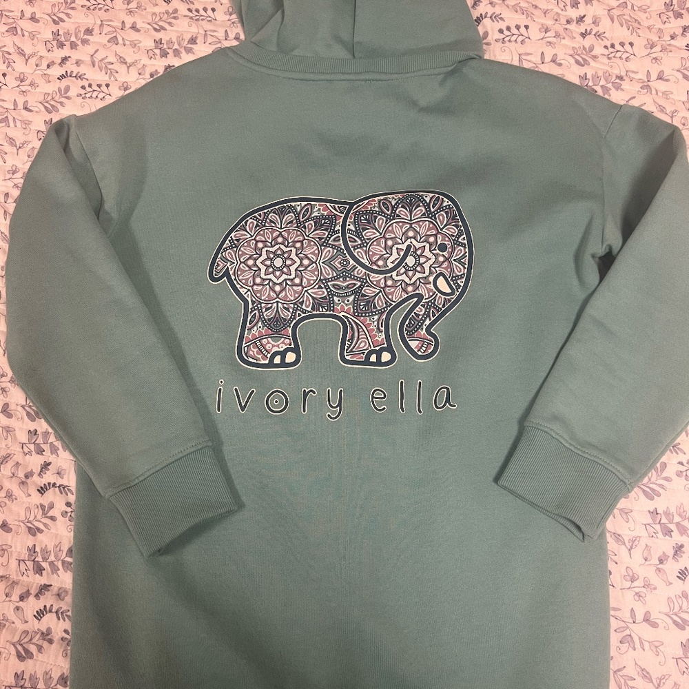 Like New Ivory Ella Sweatshirt